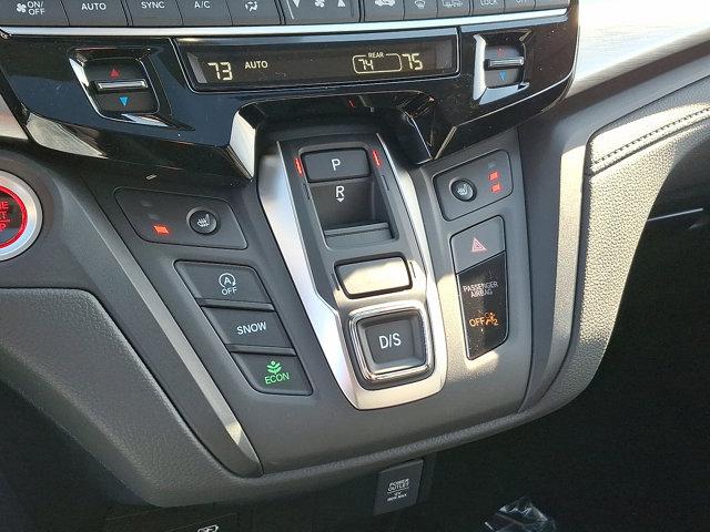 new 2026 Honda Odyssey car, priced at $44,290