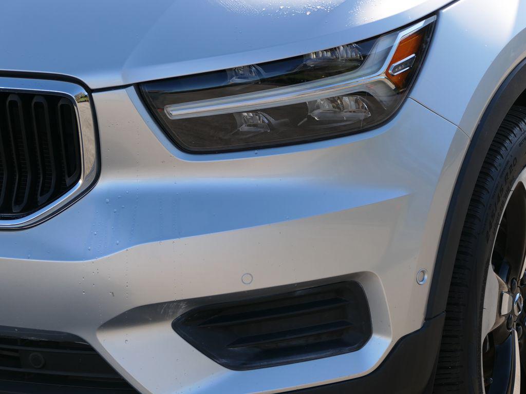 used 2019 Volvo XC40 car, priced at $18,000
