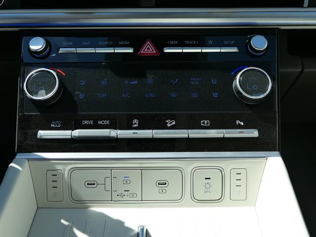 new 2024 Hyundai Santa Fe car, priced at $42,410