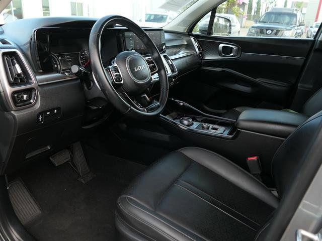 used 2022 Kia Sorento Hybrid car, priced at $25,000
