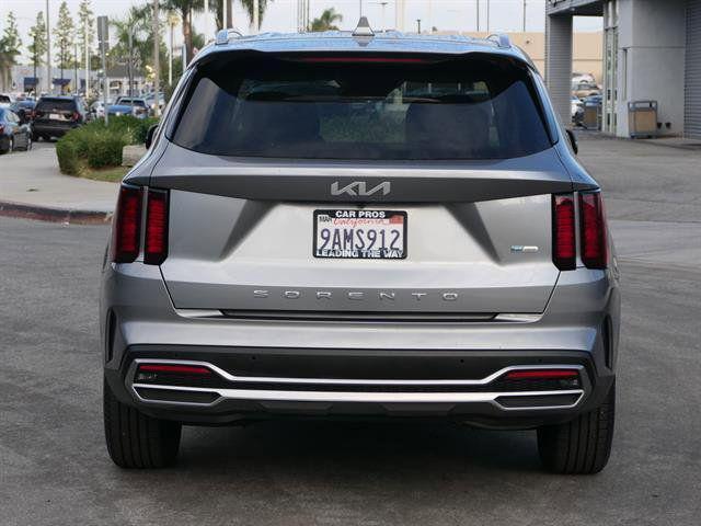 used 2022 Kia Sorento Hybrid car, priced at $25,000