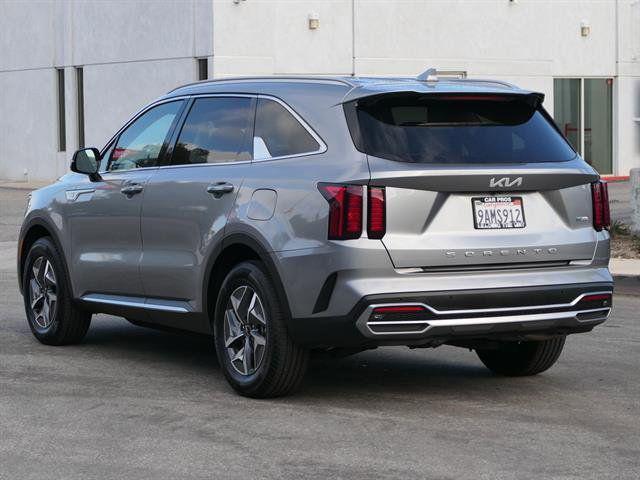 used 2022 Kia Sorento Hybrid car, priced at $25,000