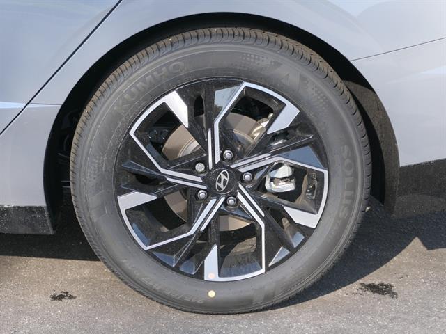 new 2025 Hyundai Sonata car, priced at $26,825