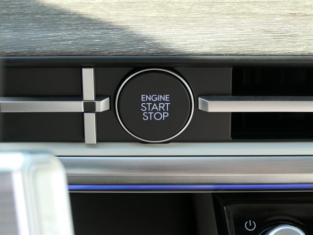 new 2025 Hyundai Santa Fe car, priced at $48,194