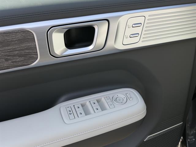 new 2025 Hyundai Santa Fe car, priced at $48,194