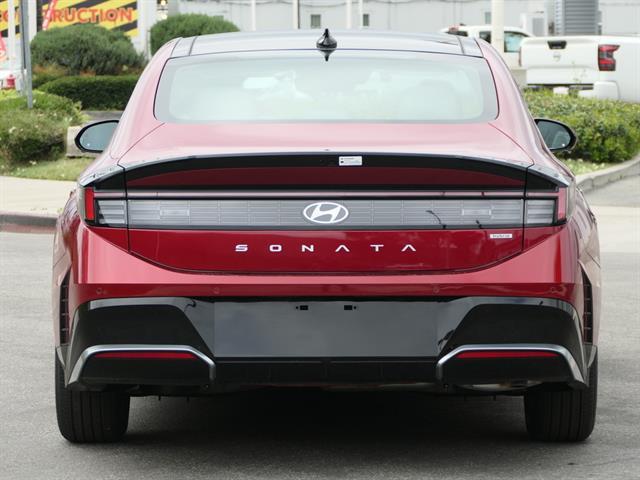 new 2025 Hyundai Sonata Hybrid car, priced at $36,870