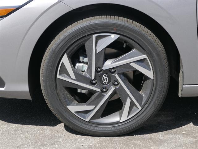 new 2025 Hyundai ELANTRA HEV car, priced at $27,245