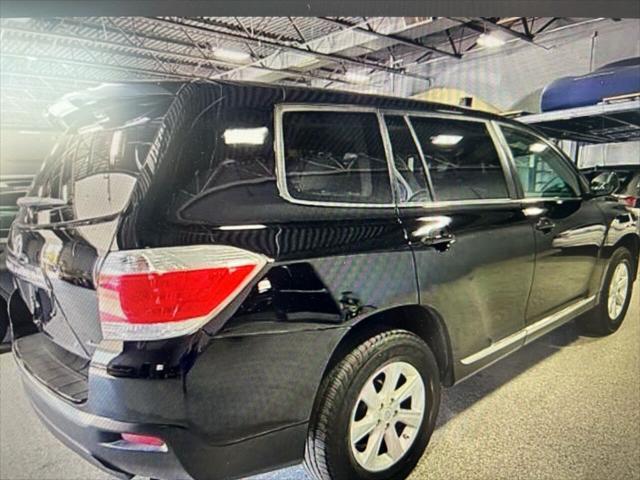 used 2012 Toyota Highlander car, priced at $10,495