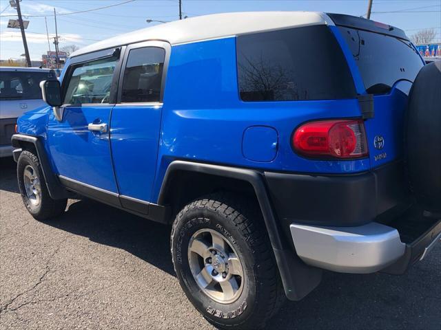 used 2008 Toyota FJ Cruiser car, priced at $12,495