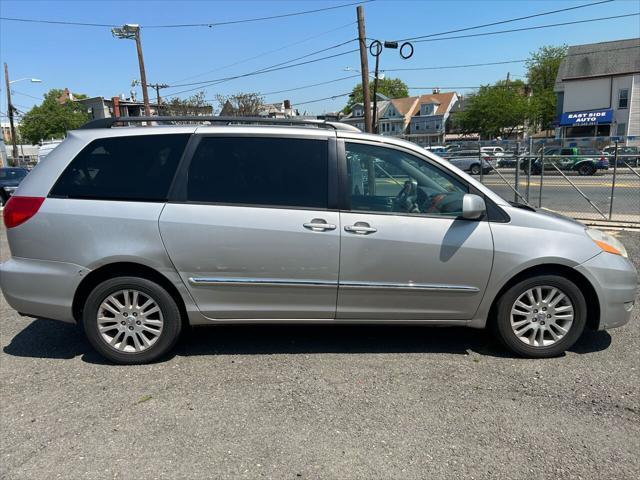 used 2009 Toyota Sienna car, priced at $9,995