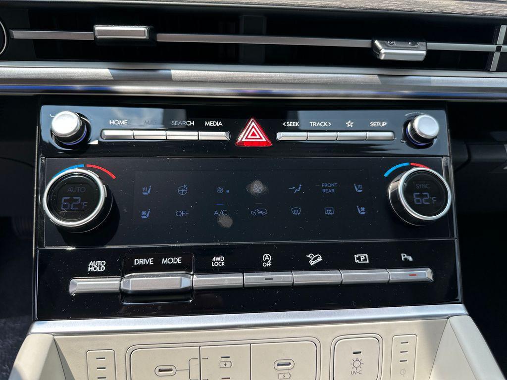 new 2025 Hyundai Santa Fe car, priced at $46,614