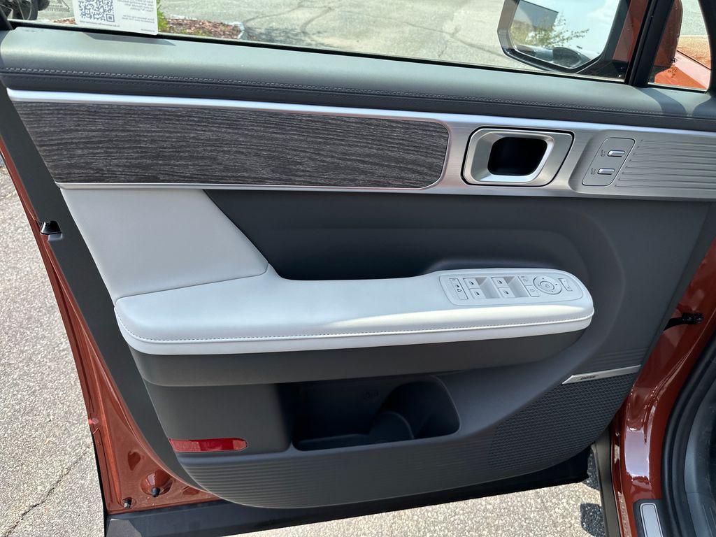 new 2025 Hyundai Santa Fe car, priced at $46,614