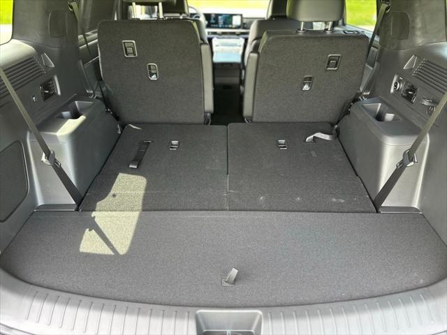 new 2025 Hyundai SANTA FE HEV car, priced at $48,320