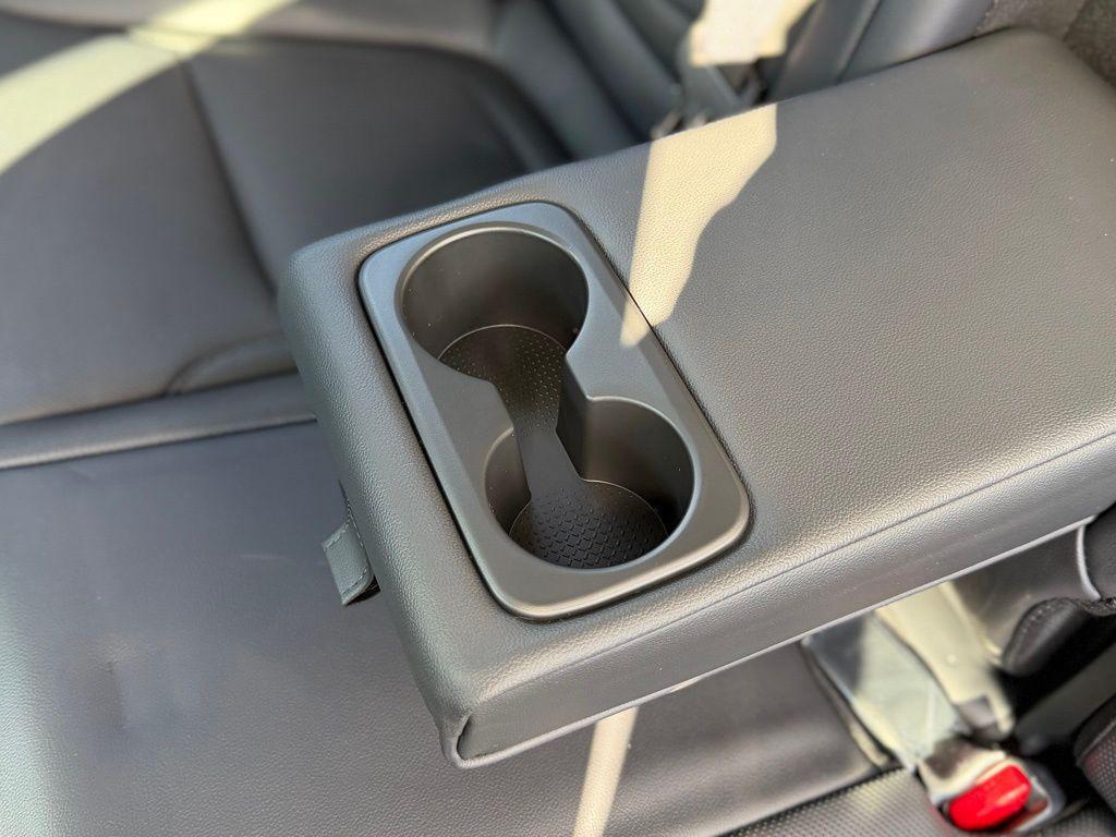 new 2025 Hyundai TUCSON Hybrid car, priced at $39,215