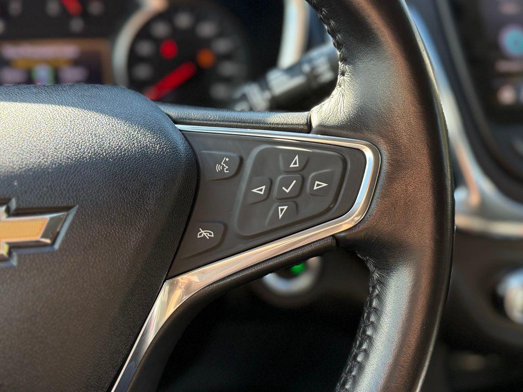used 2020 Chevrolet Equinox car, priced at $16,737