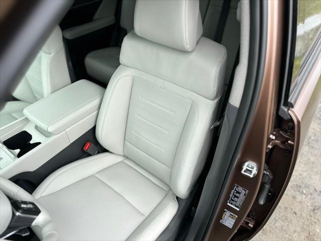 new 2025 Hyundai Santa Fe car, priced at $44,219