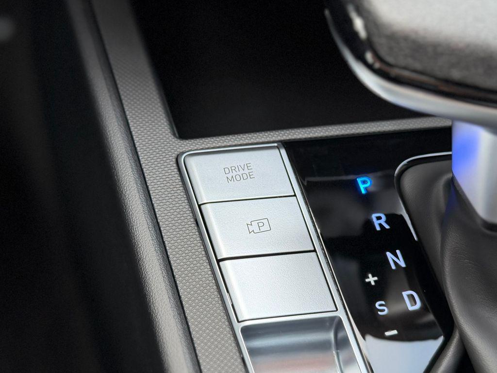 new 2026 Hyundai ELANTRA HEV car, priced at $24,635