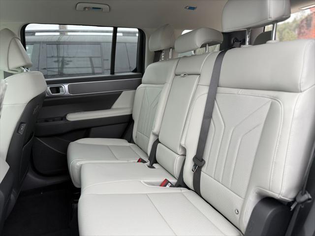 new 2025 Hyundai Santa Fe car, priced at $38,334