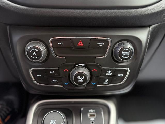 used 2020 Jeep Compass car, priced at $19,894