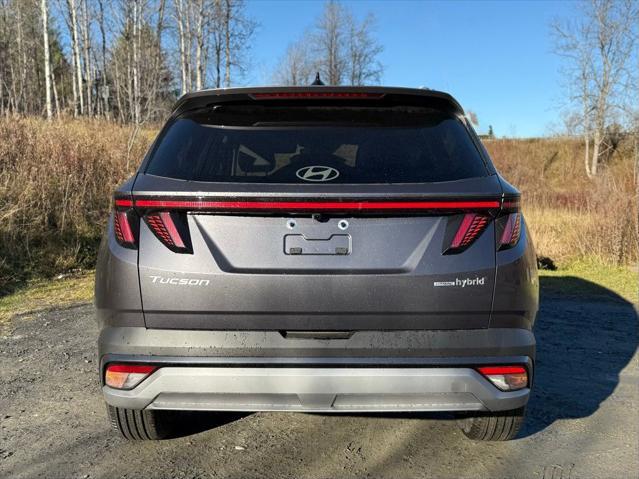 new 2025 Hyundai TUCSON Hybrid car, priced at $35,250