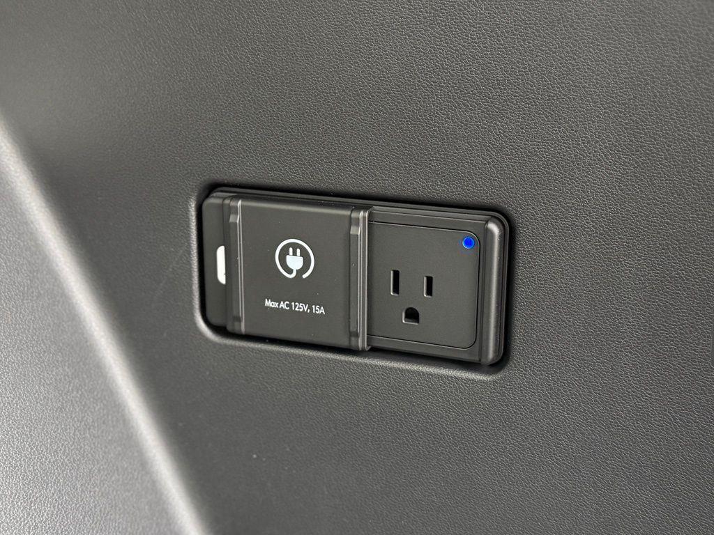 new 2026 Hyundai IONIQ 9 car, priced at $67,460