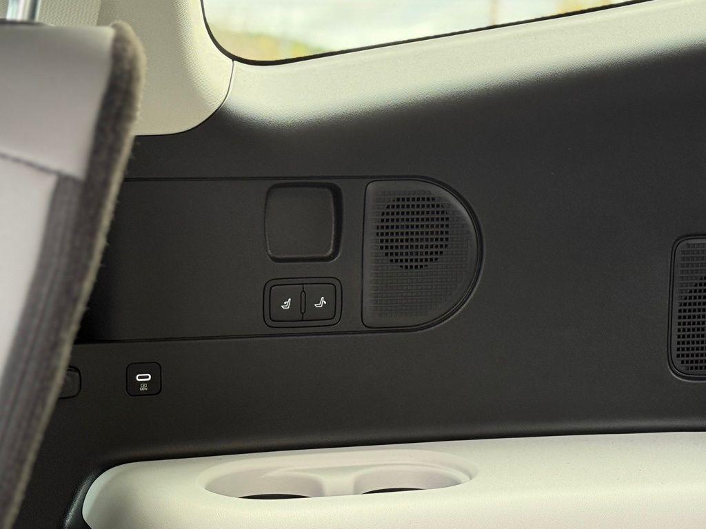 new 2026 Hyundai IONIQ 9 car, priced at $67,460