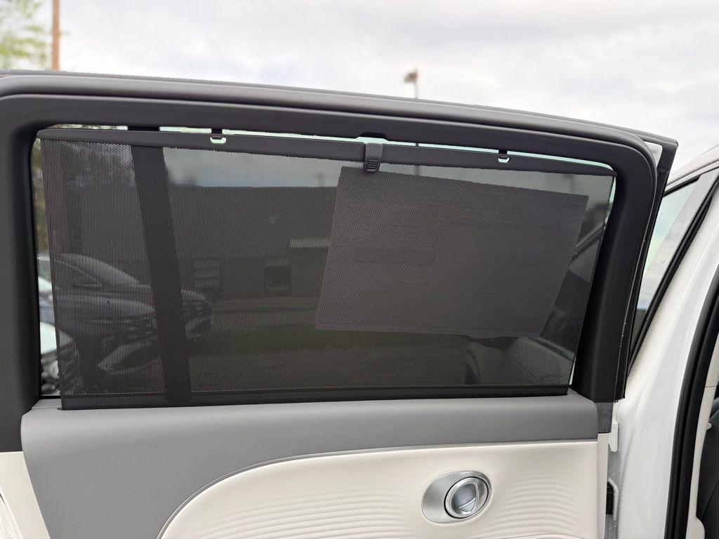 new 2026 Hyundai IONIQ 9 car, priced at $67,460