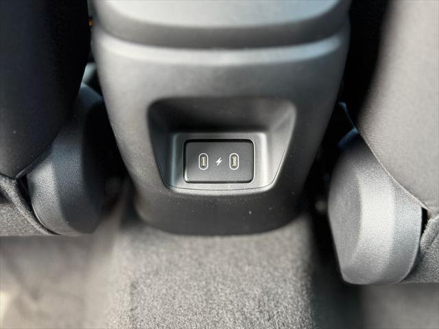 new 2025 Hyundai Elantra car, priced at $26,240