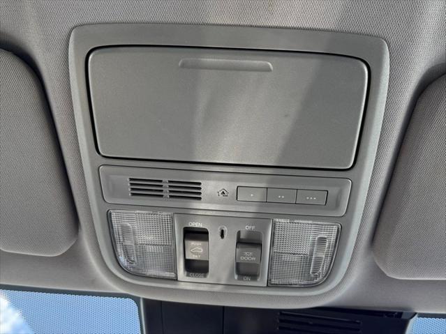 used 2021 Honda CR-V car, priced at $22,946