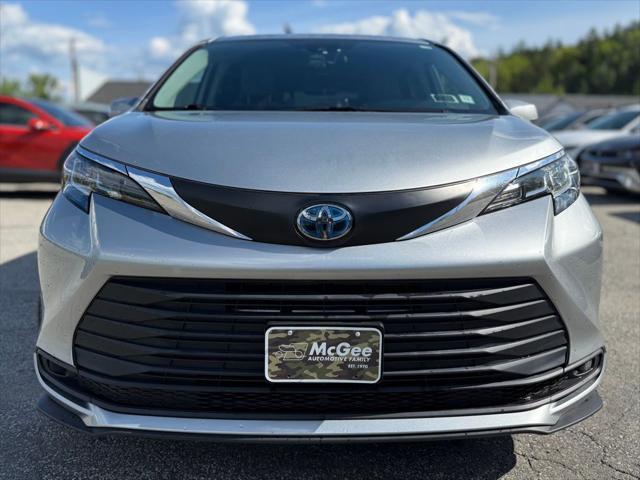 used 2021 Toyota Sienna car, priced at $38,987