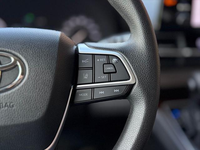 used 2021 Toyota Sienna car, priced at $38,987