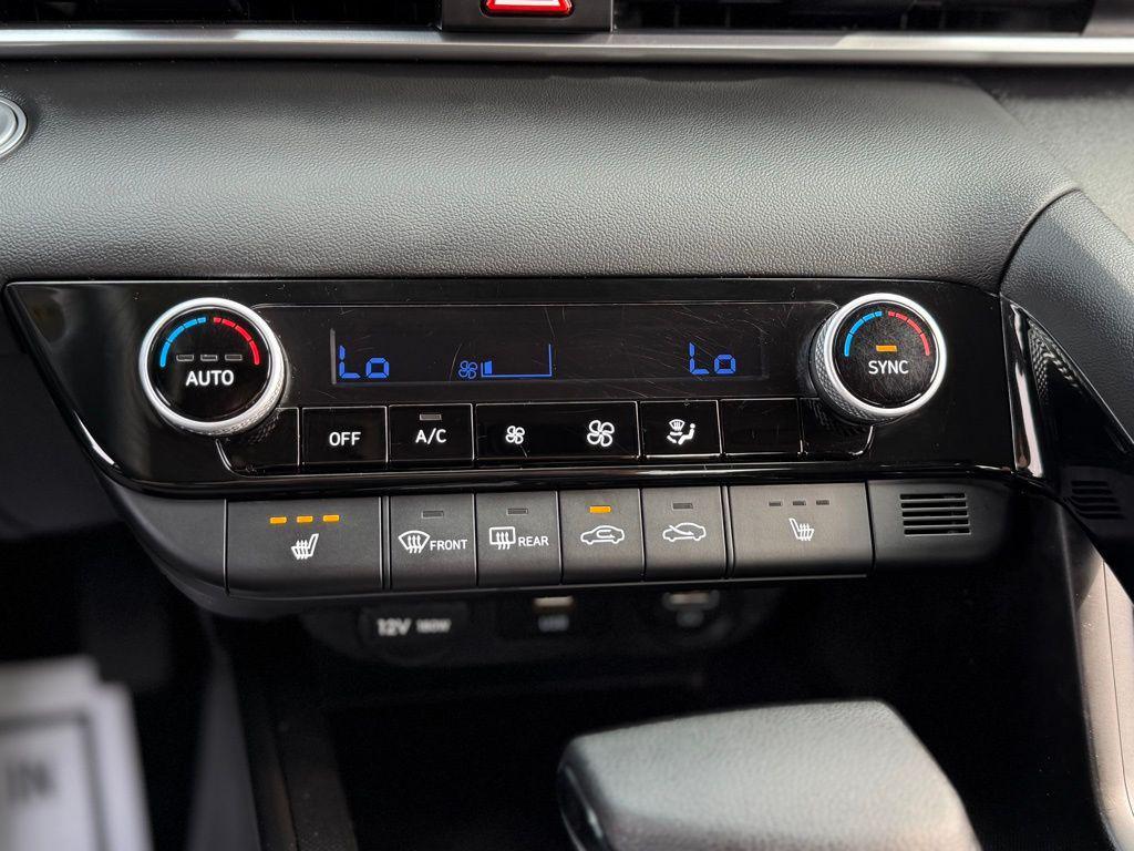 used 2022 Hyundai ELANTRA HEV car, priced at $19,401