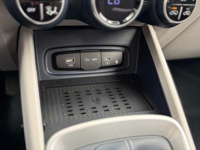 new 2025 Hyundai Venue car, priced at $24,195