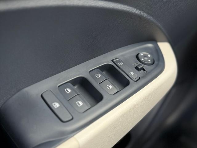 new 2025 Hyundai Venue car, priced at $24,195