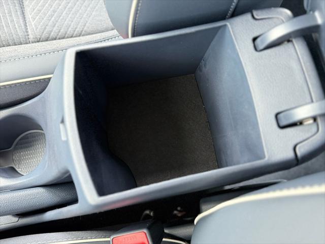 new 2025 Hyundai Venue car, priced at $24,195