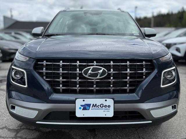 new 2025 Hyundai Venue car, priced at $24,195
