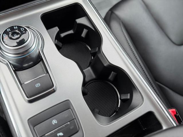 used 2022 Ford Edge car, priced at $30,000