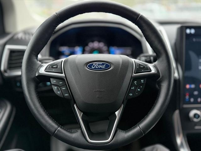 used 2022 Ford Edge car, priced at $30,000