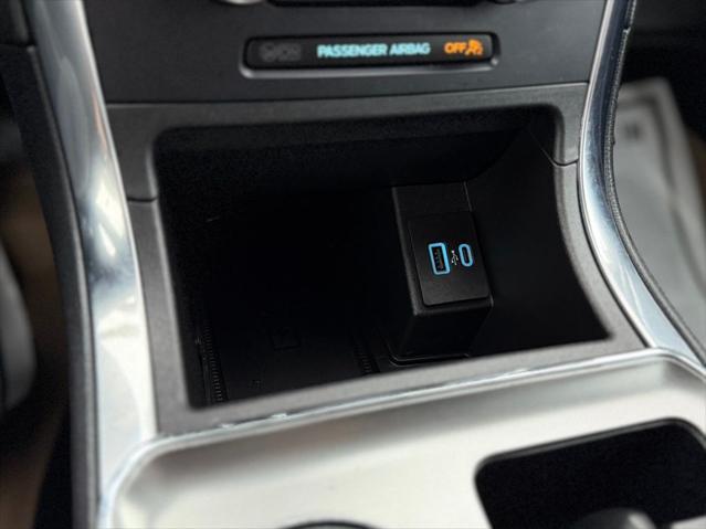 used 2022 Ford Edge car, priced at $30,000