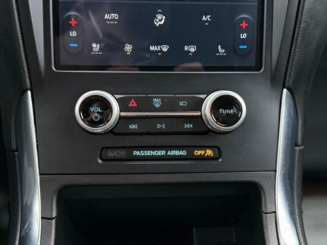 used 2022 Ford Edge car, priced at $30,000