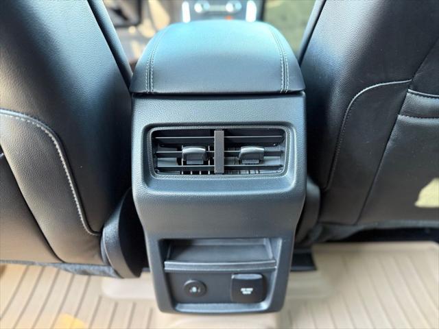 used 2022 Ford Edge car, priced at $30,000