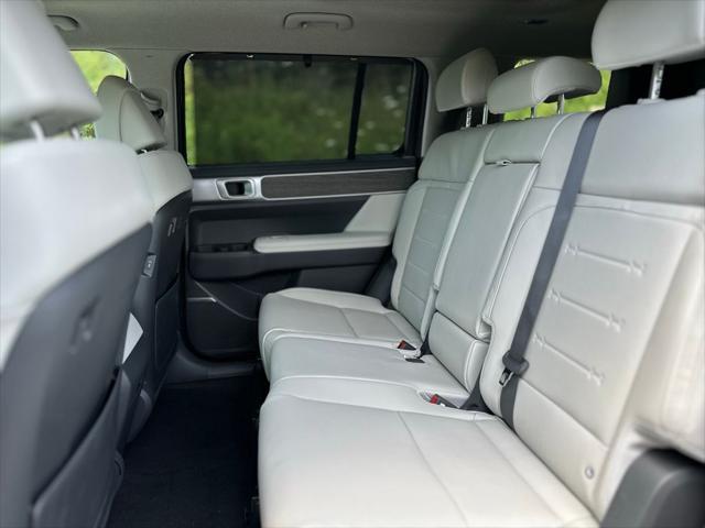 new 2024 Hyundai Santa Fe car, priced at $44,688