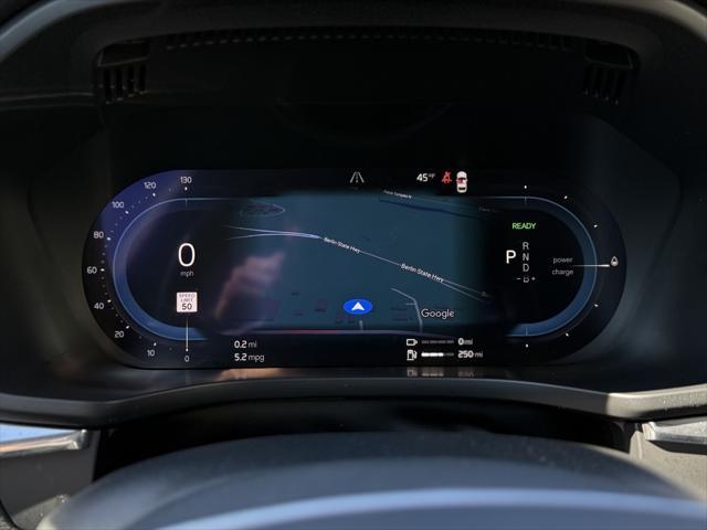 used 2023 Volvo XC60 Recharge Plug-In Hybrid car, priced at $36,000