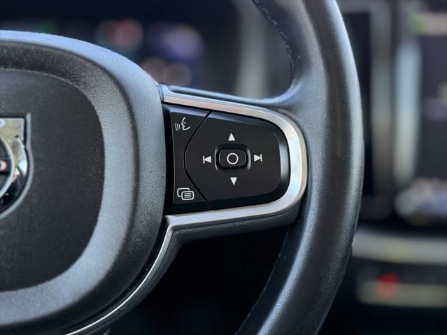 used 2023 Volvo XC60 Recharge Plug-In Hybrid car, priced at $36,000