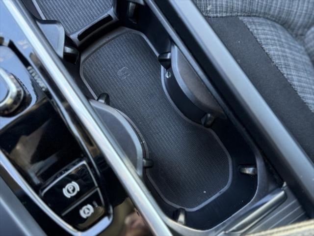 used 2023 Volvo XC60 Recharge Plug-In Hybrid car, priced at $36,000