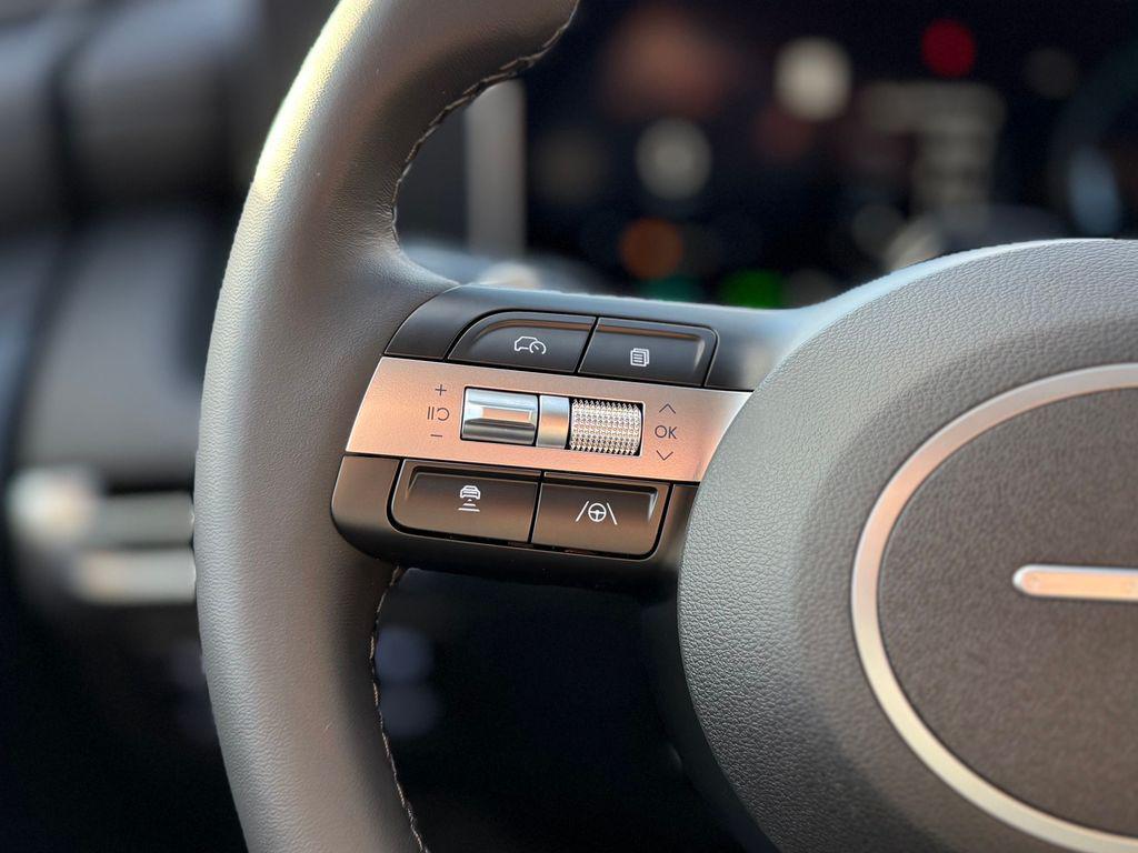 new 2025 Hyundai TUCSON Hybrid car, priced at $32,446