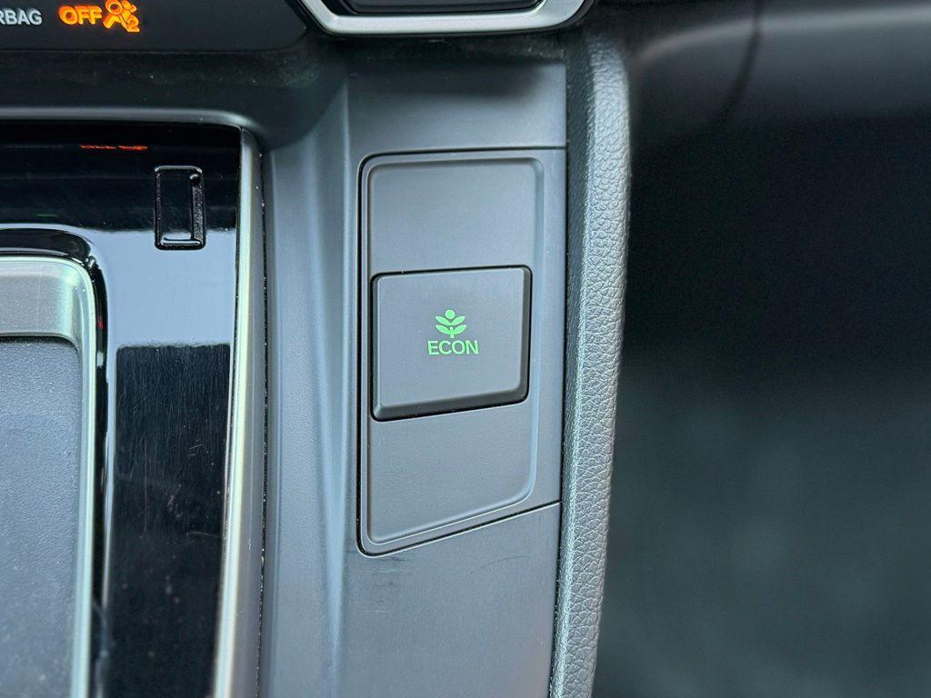 used 2017 Honda CR-V car, priced at $17,487