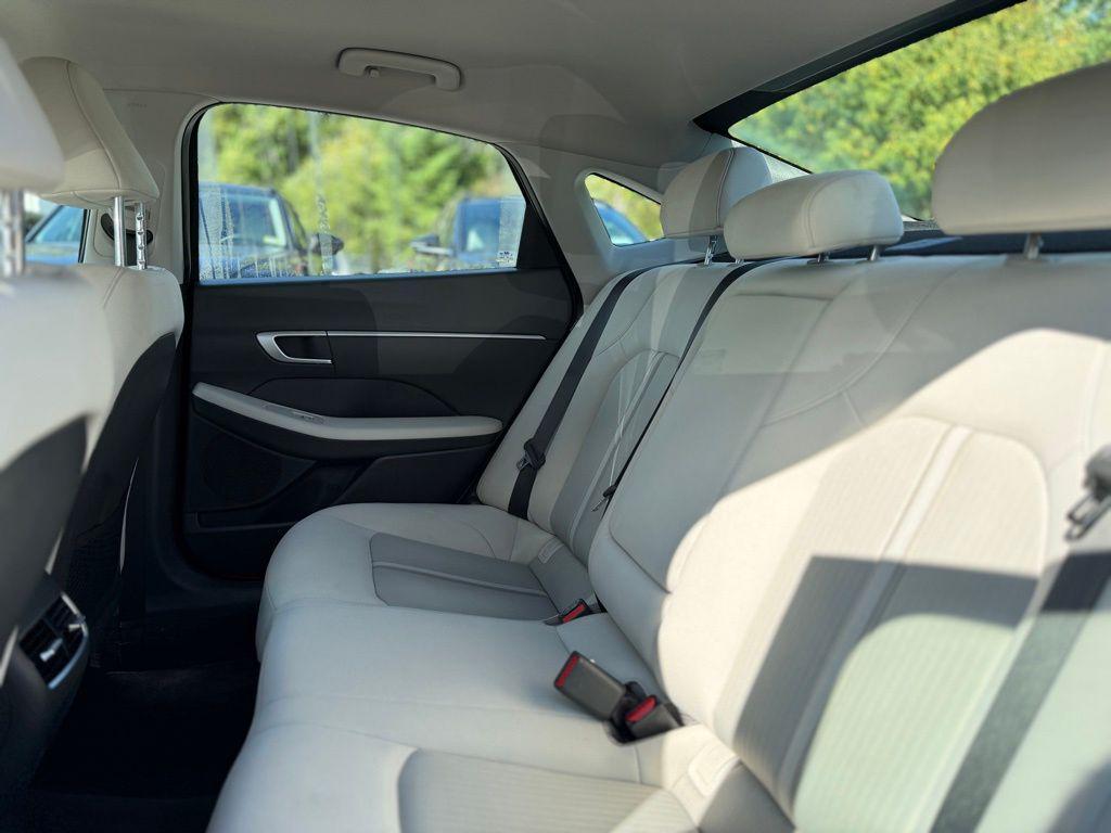 used 2024 Hyundai Sonata Hybrid car, priced at $25,999
