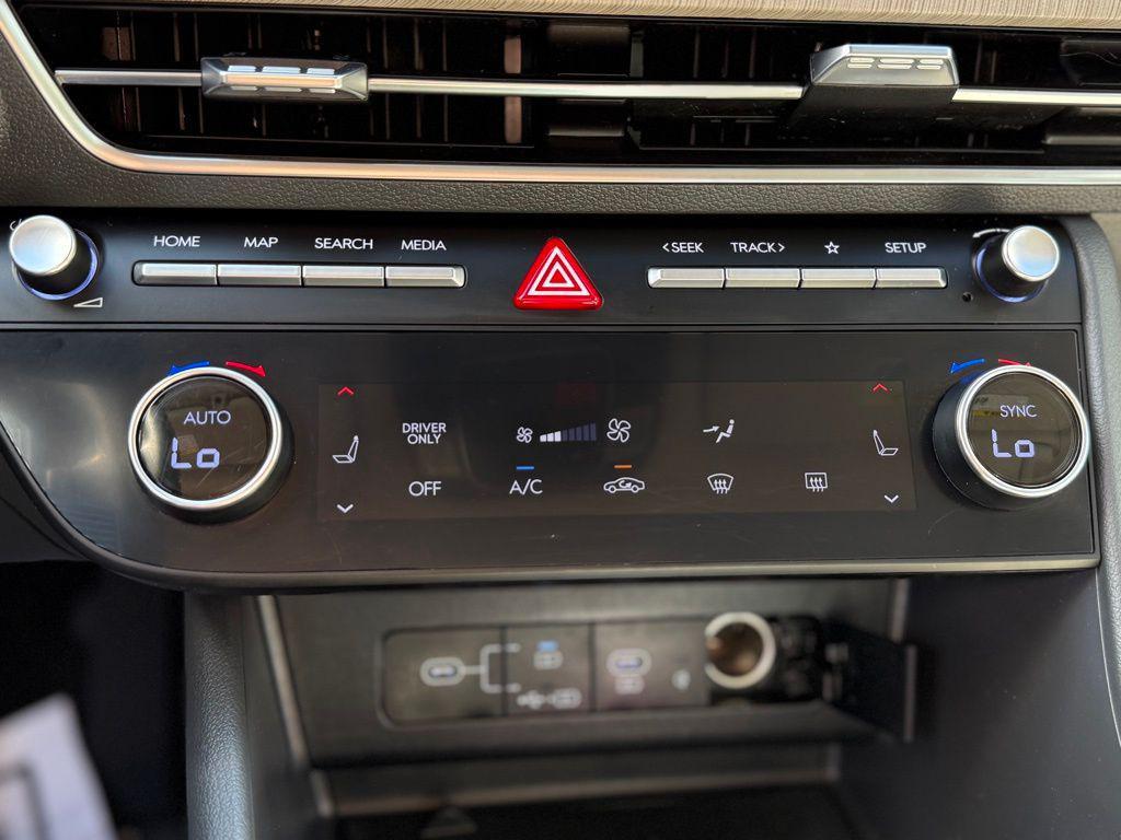 used 2024 Hyundai Sonata Hybrid car, priced at $25,999