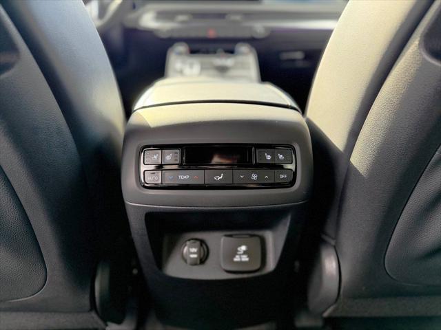 new 2025 Hyundai Palisade car, priced at $51,255
